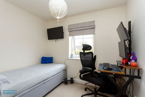 Bedroom- click for photo gallery